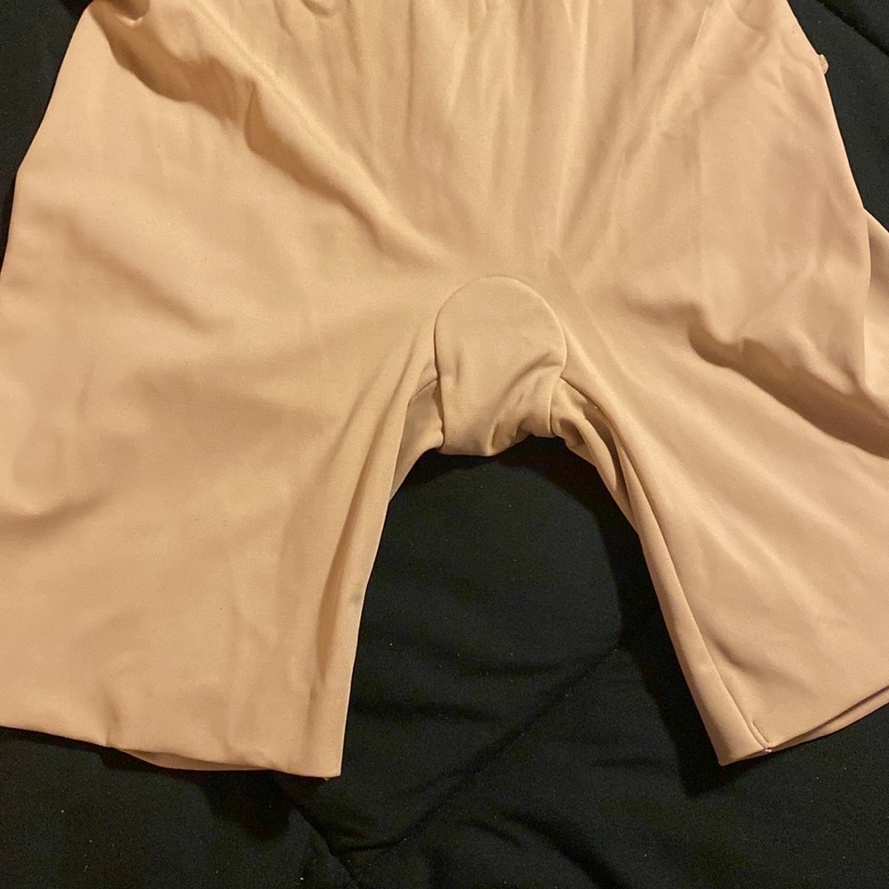 Shapewear by Assets - Picture 3 of 4